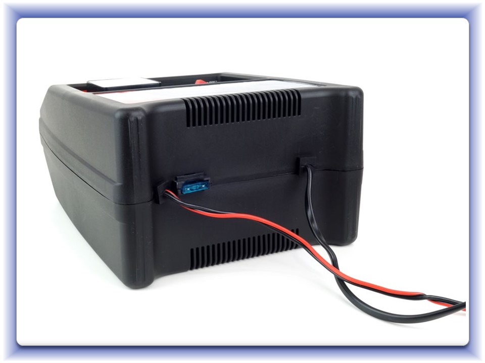 Nabíjačka auto/moto batérií 8A, 12V SBC-8A