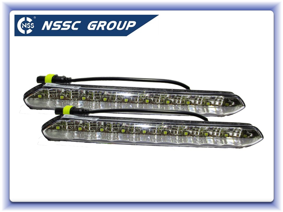 LED denné svietenie DRL 810- 12-24V