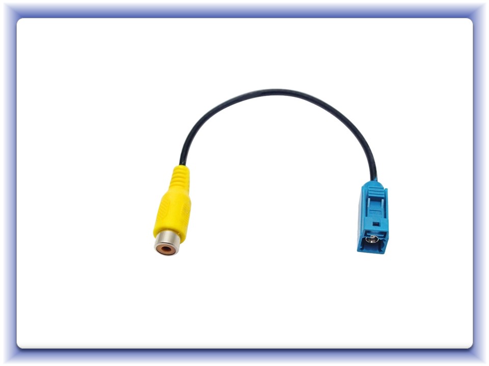 Adaptér na prepojenie cúvacej kamery Fakra RCA