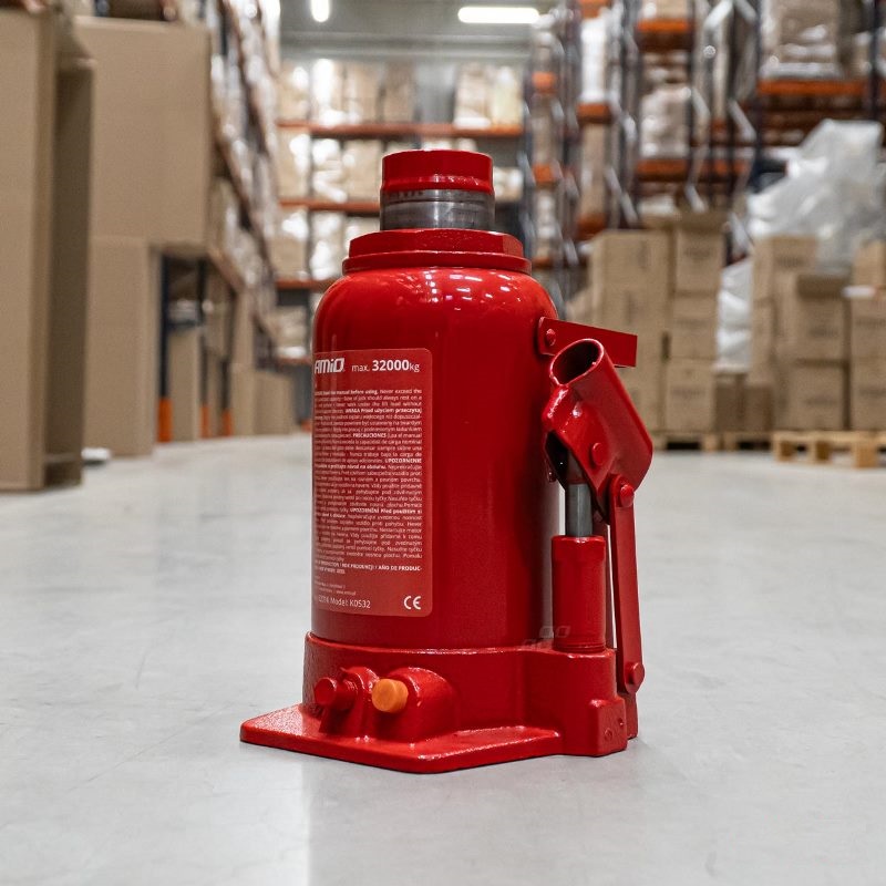 Hydraulický stĺpový zdvihák „ panenka” 32T