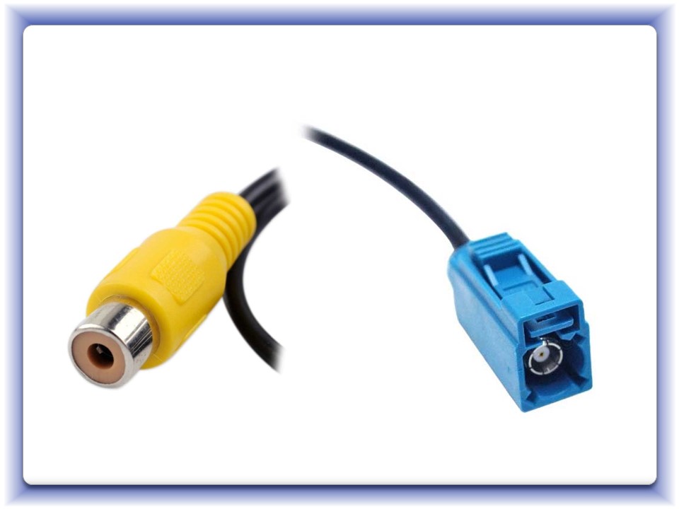 Adaptér na prepojenie cúvacej kamery Fakra RCA