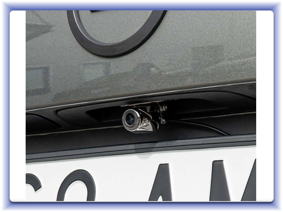 Cúvacia kamera HD-321