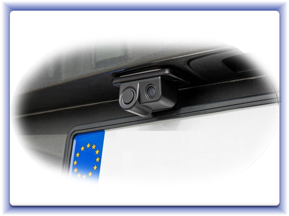 Cúvacia kamera+senzor HD-601 720p