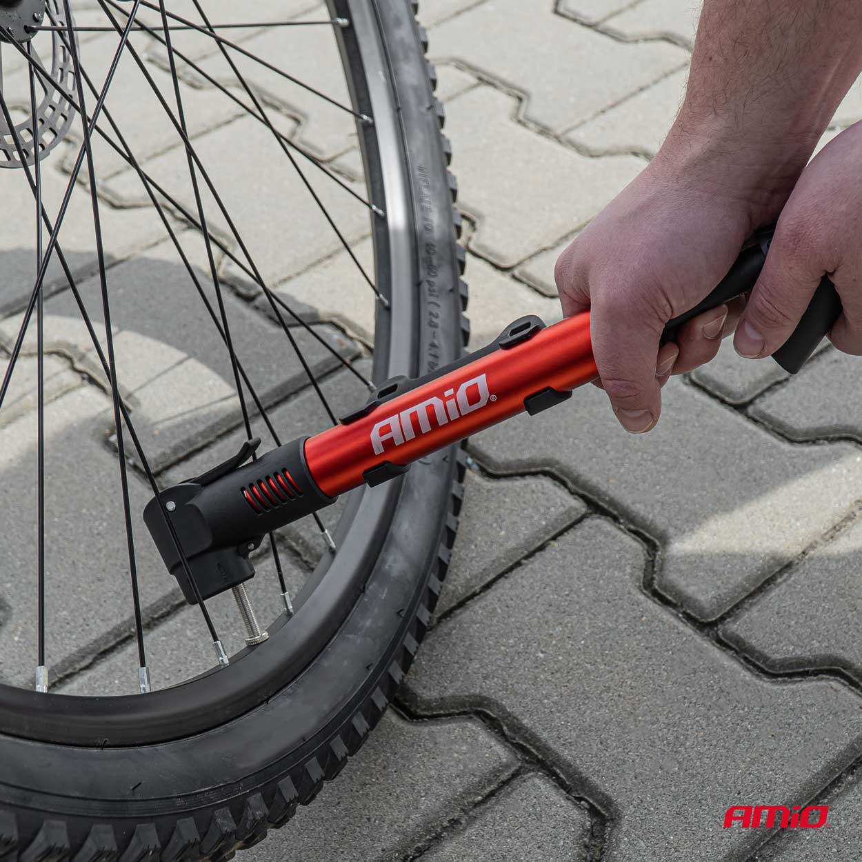 Ručná pumpa na bicykel PU01