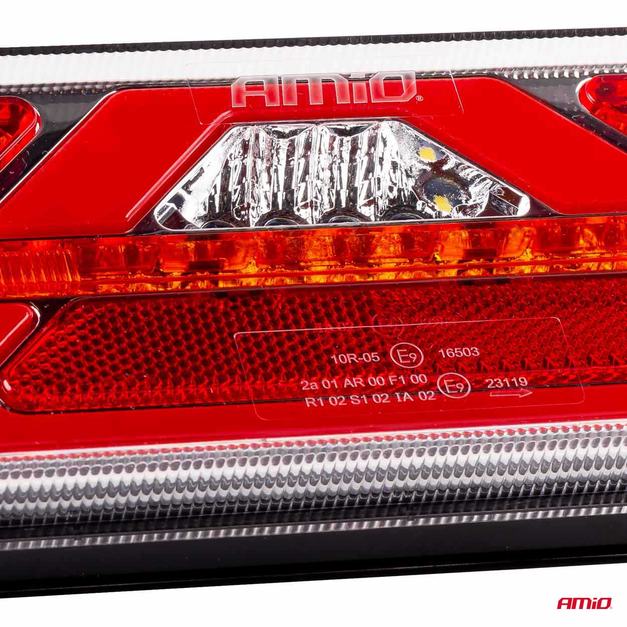 Svetlo zadné združené LED dynamické ĽAVÉ RCL-02-L