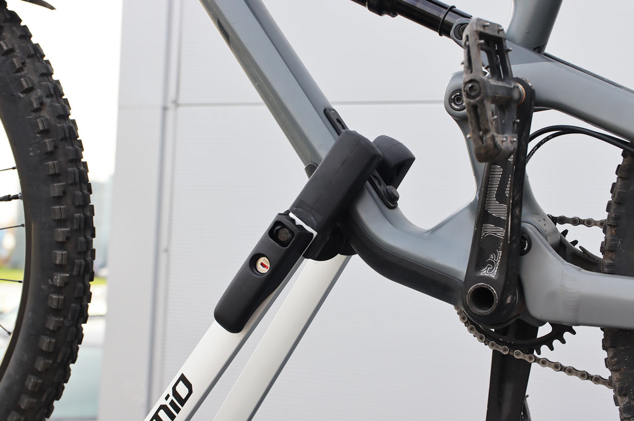 Strešný nosič bicyklov RBR-02