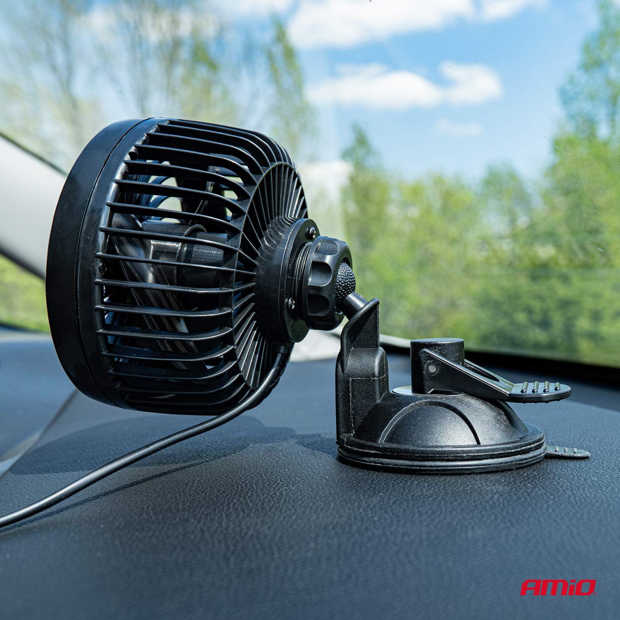 Ventilátor do auta s prísavkou 6" 24V