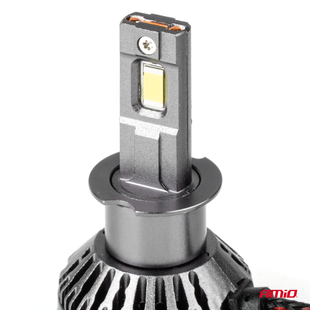 LED žiarovky hlavného svietenia HP Full Canbus H3 12V 24v 6500k AMIO-03672